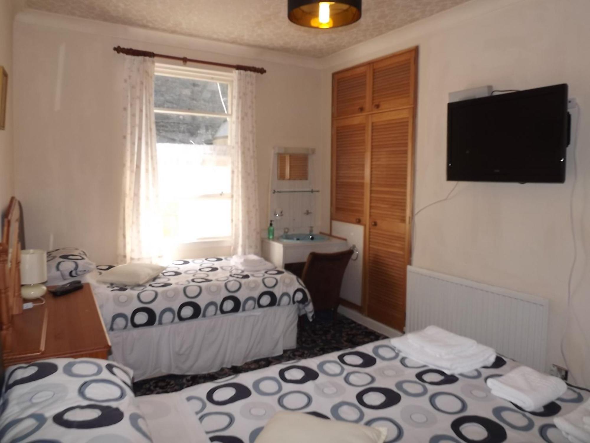 Glenavon Homestay Oban Exterior photo